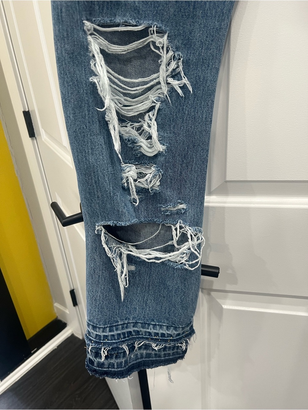 Women's Levi’s Light Blue Distressed Patch Jeans Creator of the jeans IAMMI - Picture 8 of 16